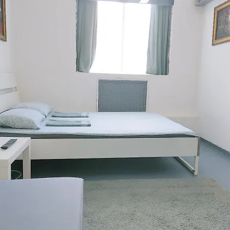 Sleepover Center Guestrooms Pensjonat
