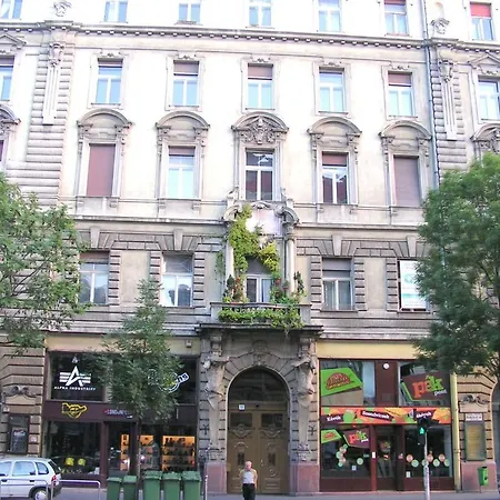 Pensjonat Sleepover Center Guestrooms
