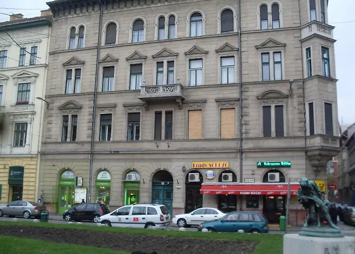 Sleepover Center Guestrooms