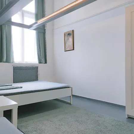 Sleepover Center Guestrooms Πανσιόν Βουδαπέστη